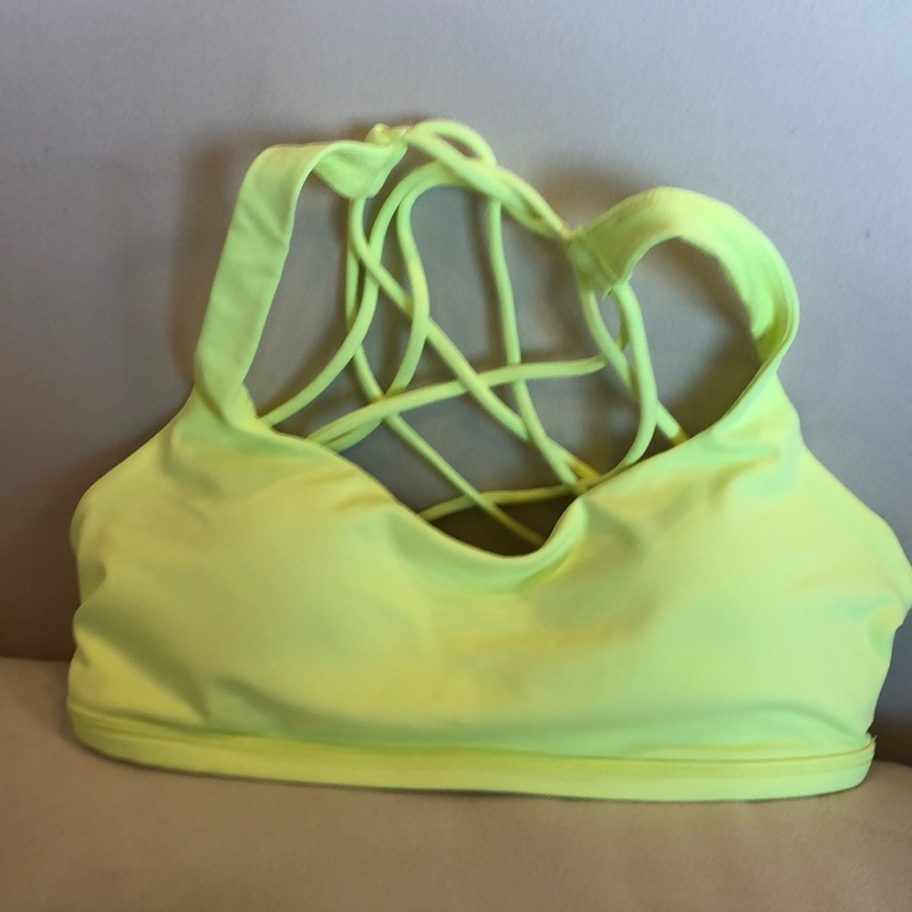 Lulul mon size 4 sports bra